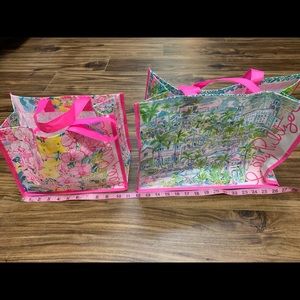 - Lot of two Lilly Pulitzer recyclable shopping bags